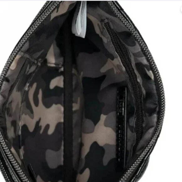 Brand New Lug Peekaboo 2 Classic VL Convertible Crossbody Bags - Picture 8 of 8
